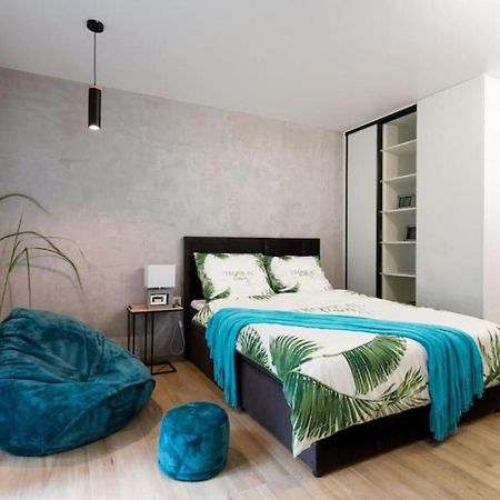 Luxurycity Apartment With Terrace Breslavia Esterno foto