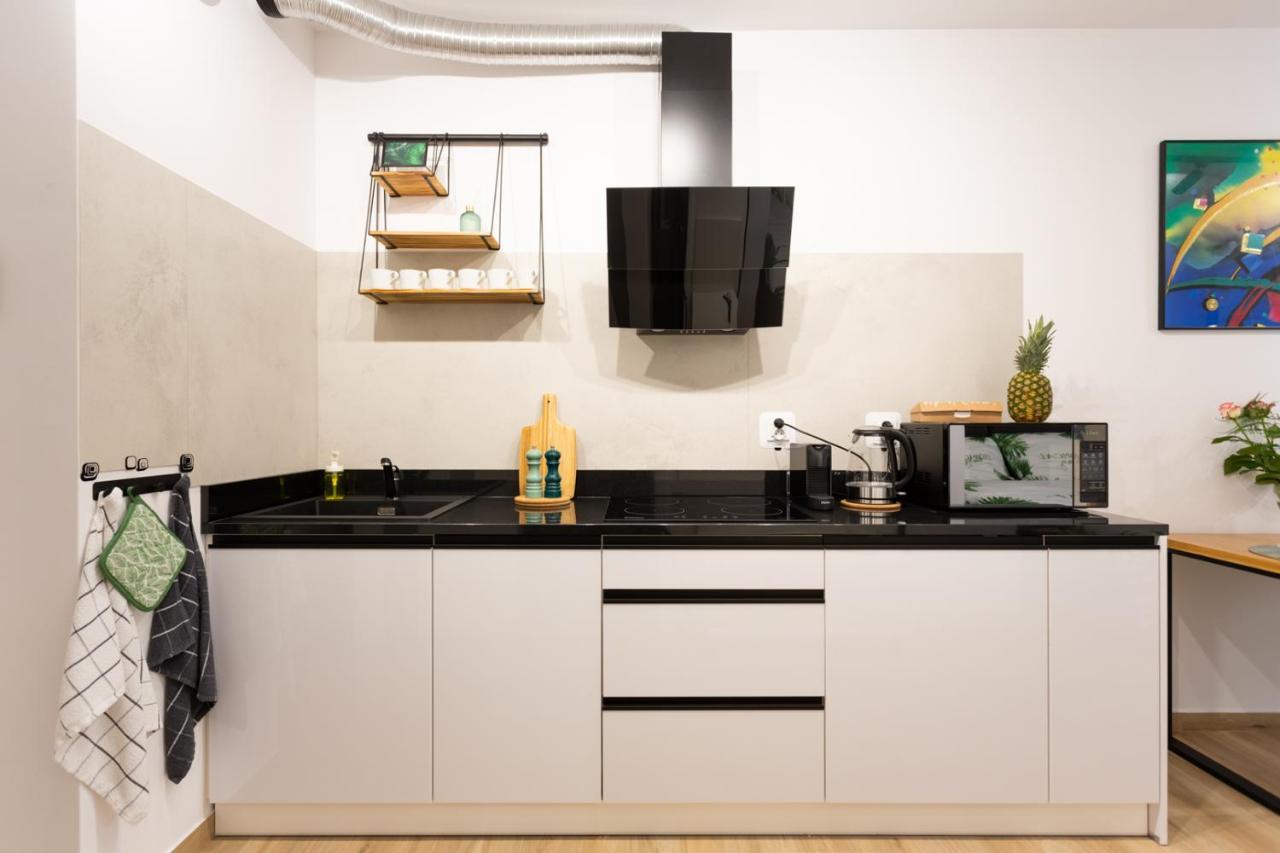 Luxurycity Apartment With Terrace Breslavia Esterno foto